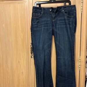 Women’s jeans